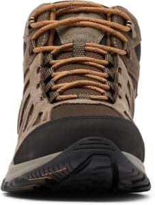 Bota de montaña