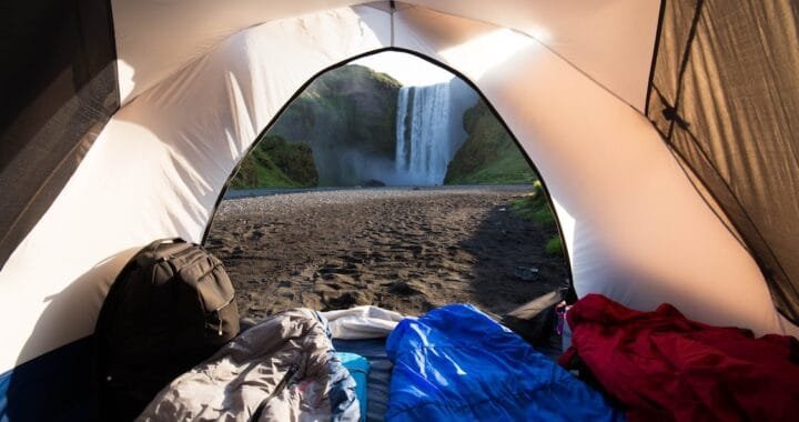 Ranking de los sacos de dormir más compactos para verano